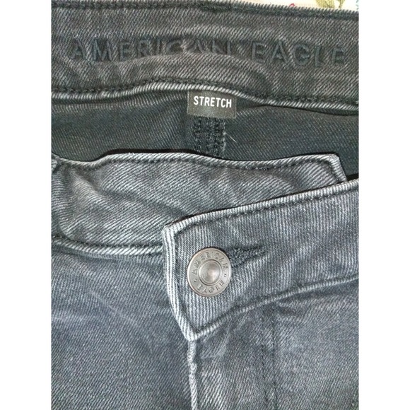 American Eagle Womens Black High Waisted Distressed Denim Shorts Size 10 Stretch - Picture 3 of 4